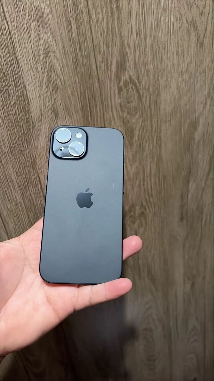 iPhone 15 256GB Preto Todo original, iCloud livre, com carregador e capa, levo - Foto 2