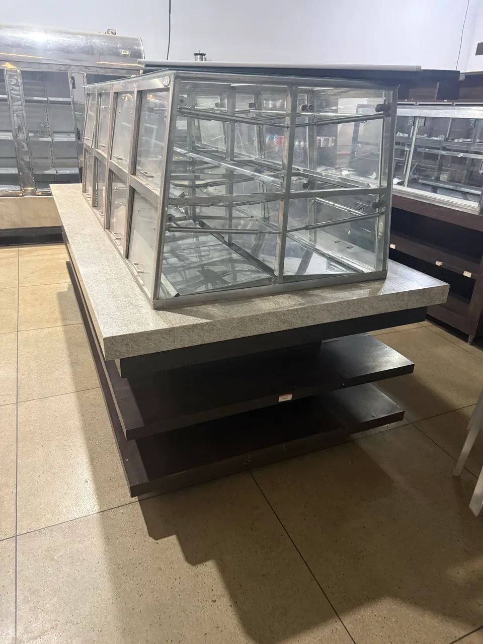 Balcão Estufa / Vitrine Aquecida de lanchonete  - Foto 2