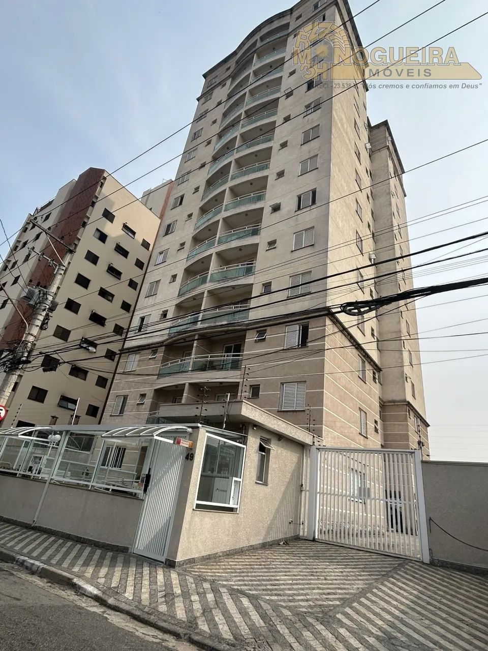 Apartamento Jd. Barbosa com 2 dormitórios com 1 suíte