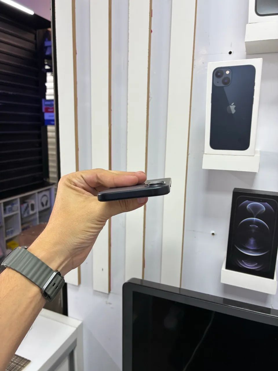 IPhone 16 - 128GB - Preto  - Foto 5