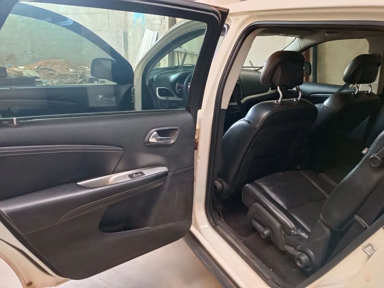 Fiat Freemont 2.4 16V 5P Aut. 2012 - Foto 4