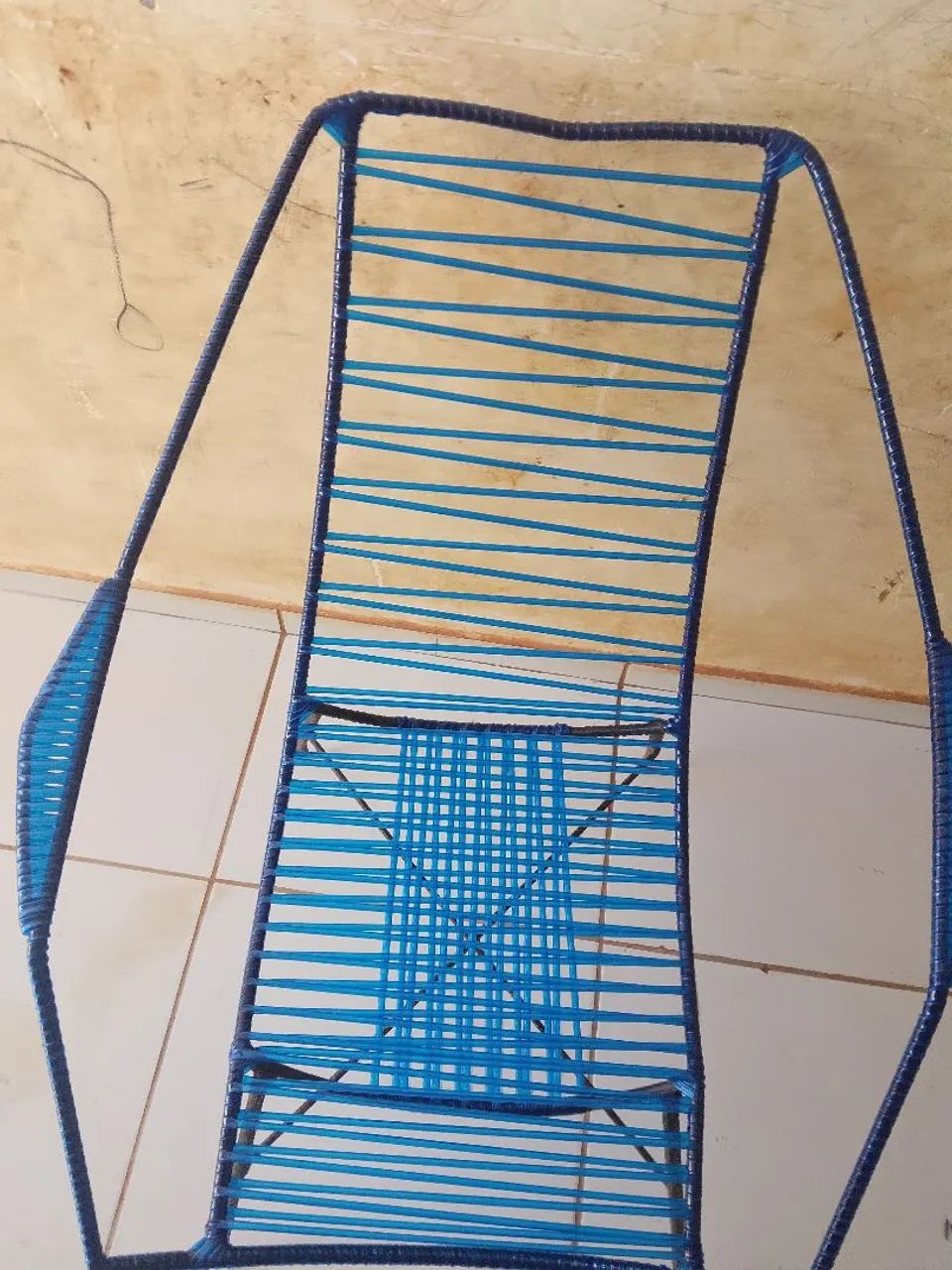  Cadeira de espaguete 