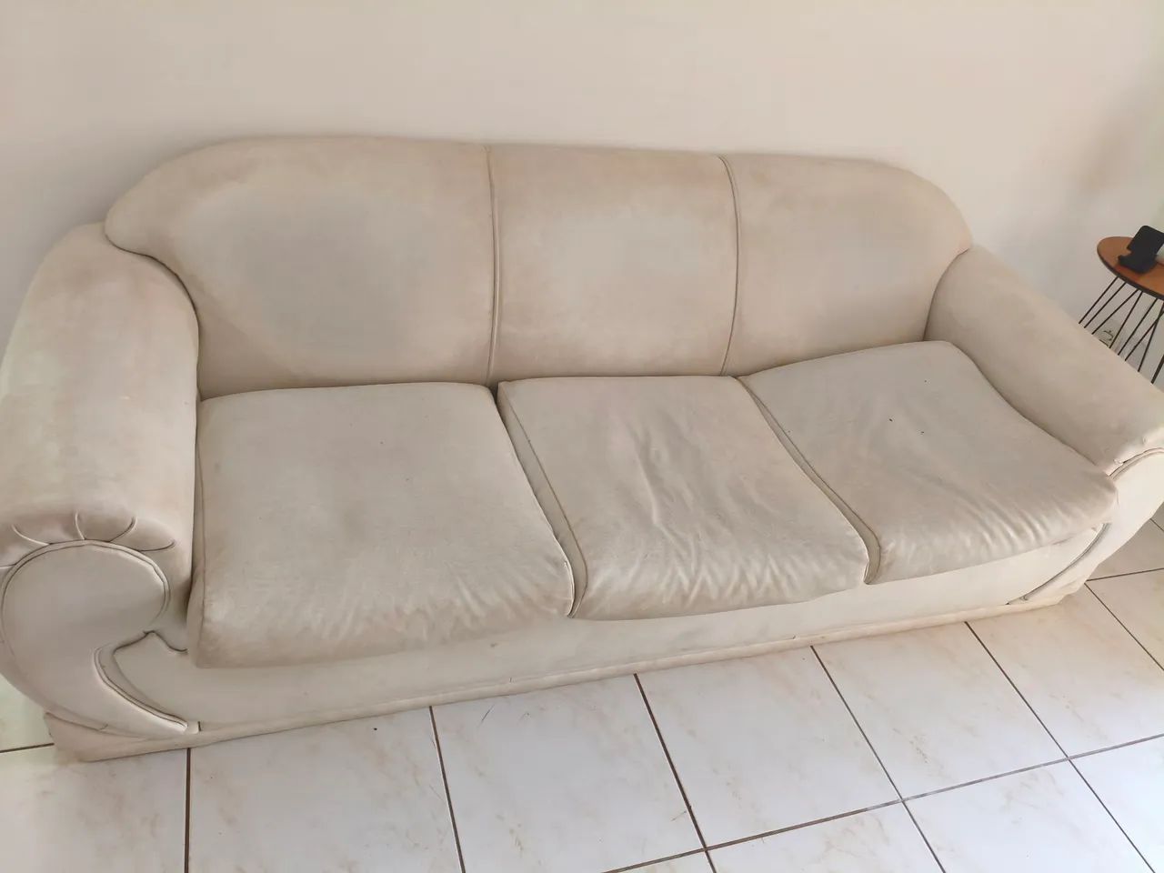 Sofá 3 lugares - Foto 3