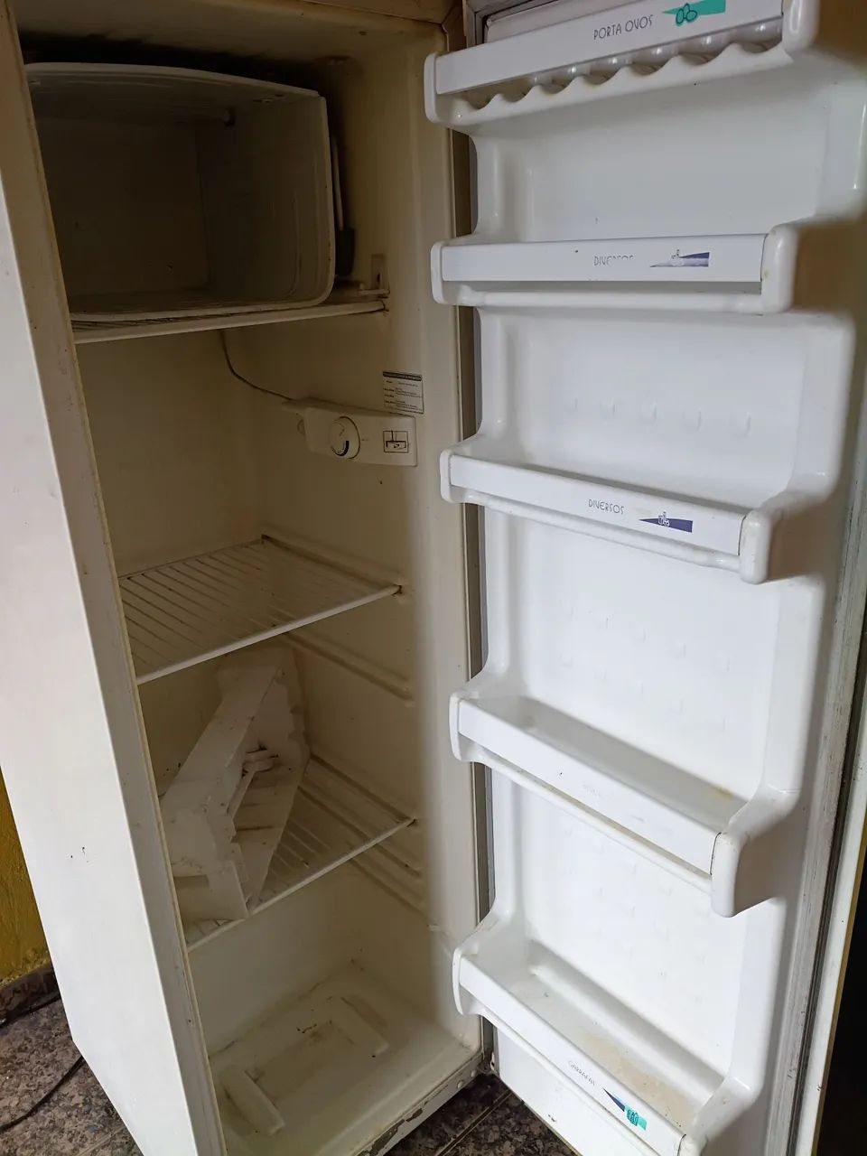 Vendo geladeira  - Foto 2