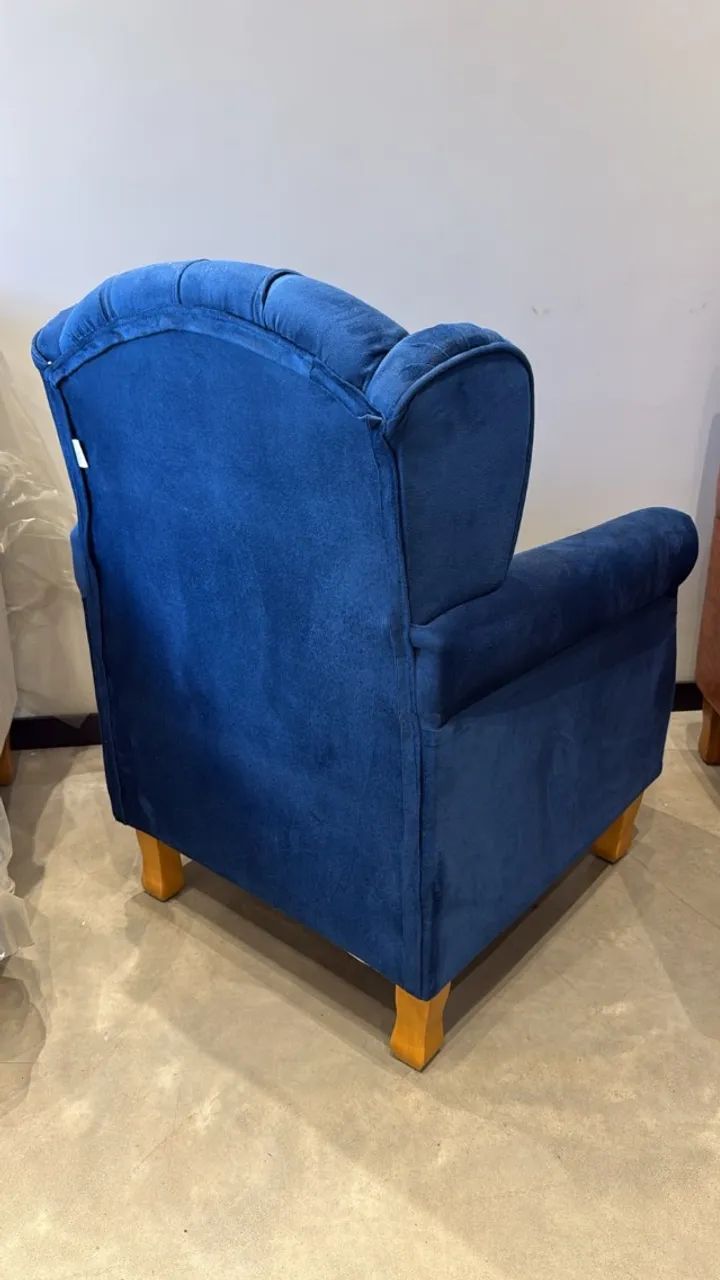 POLTRONA YARA SUEDE AZUL MARINHO (PEQUENAS AVARIAS) - Foto 4