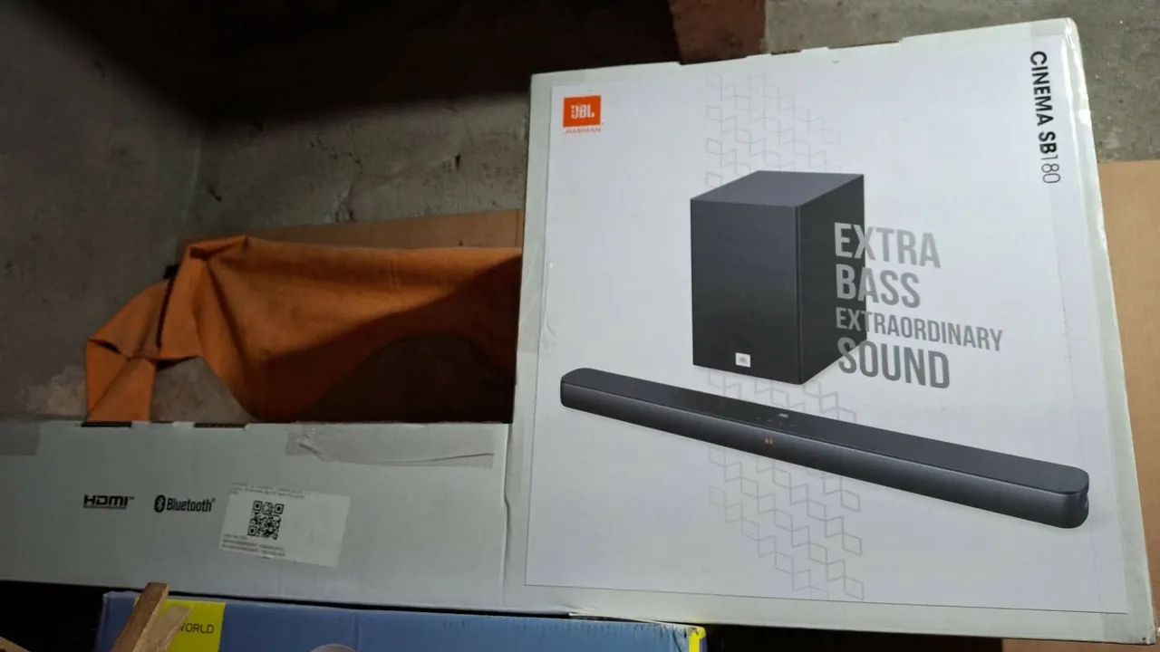 Sound bar JBL super nova e conservada na caixa  - Foto 3
