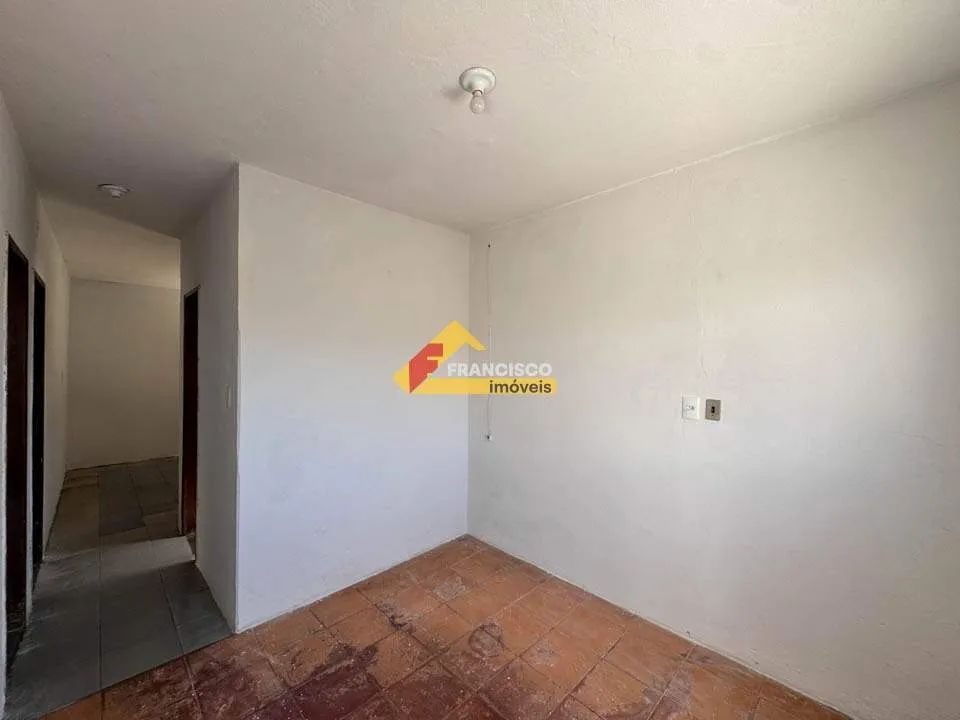 Casa para aluguel, 2 quartos, Interlagos - Divinópolis/MG - Foto 2