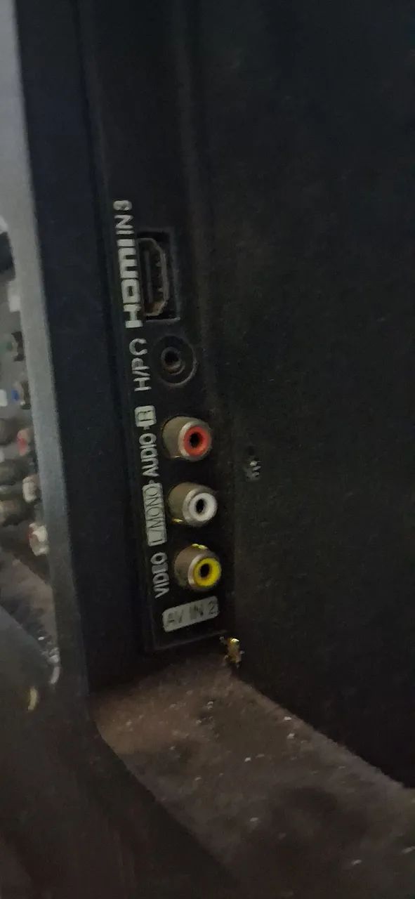 Tv LG 42 polegadas com conversor digital integrado e controle remoto ( nao é smart !!!!)! - Foto 4