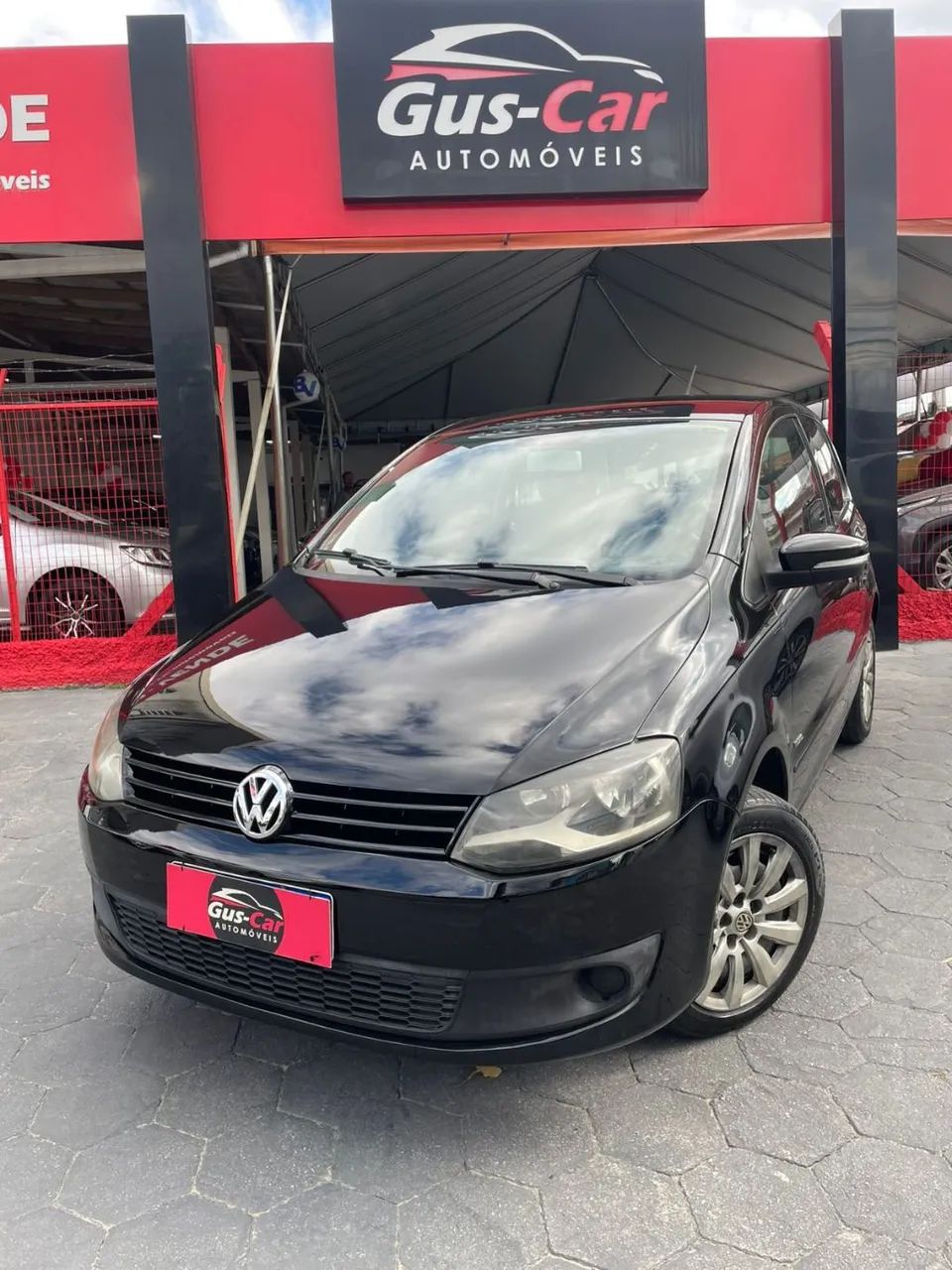Volkswagen Fox 1.0 MI Total Flex 8V 3P 2011