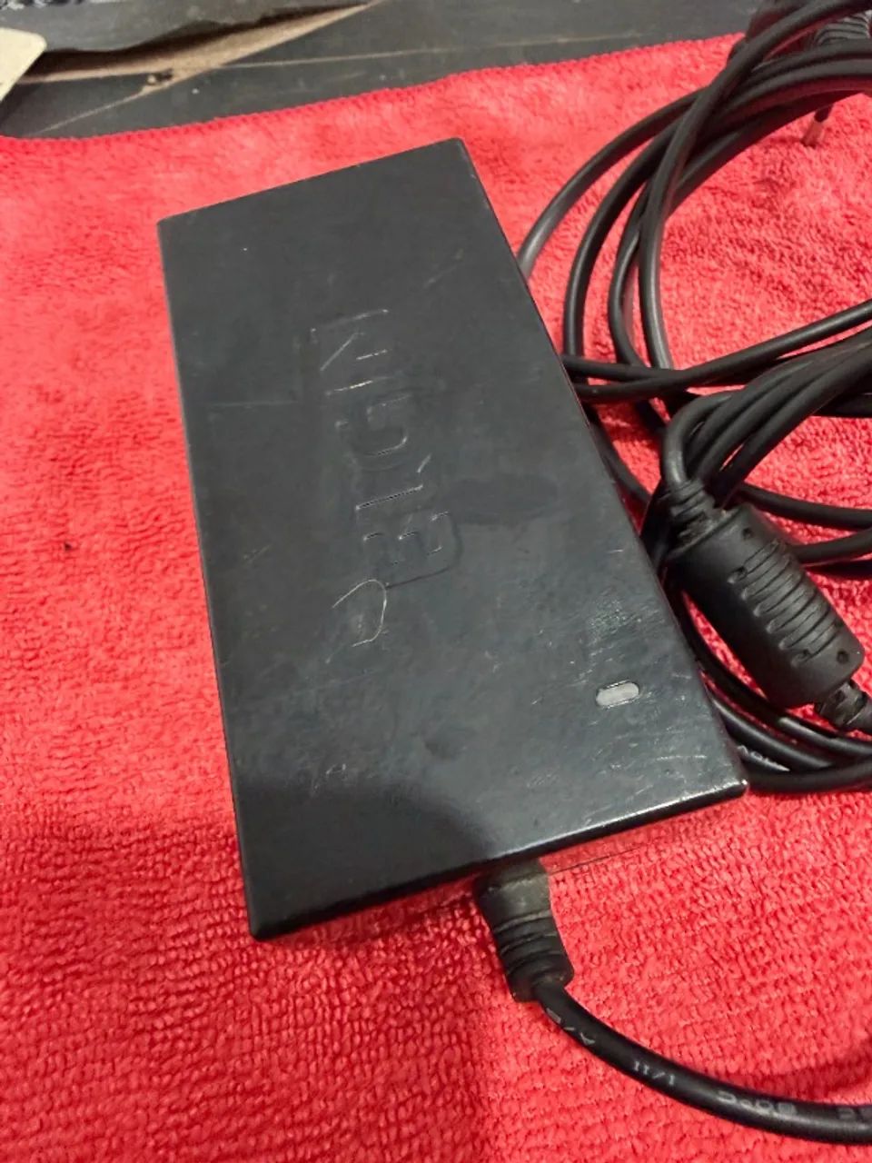Fonte Universal Elgin 90W com Seletor de Voltagem Regulável (12V a 24V)