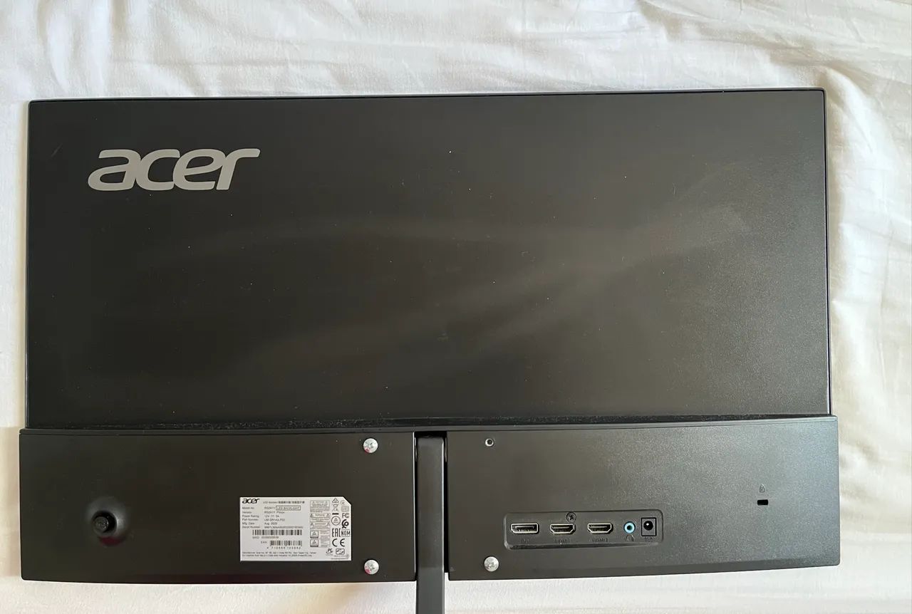 Monitor Acer 24?