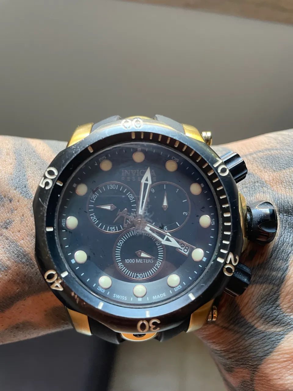 Relógio INVICTA VENOM DOURADO - ORIGINAL - Foto 5