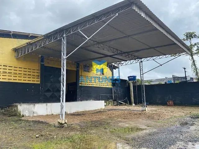 Alugue em Prazeres, Galpão com 520m² + doca e pátio de 650m². 100m da Br-101