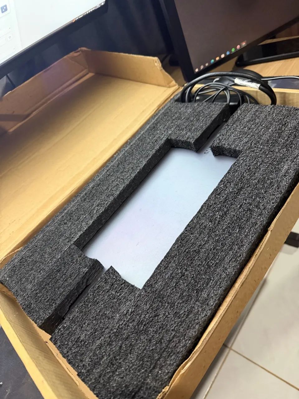 Samsung Book  - Foto 2
