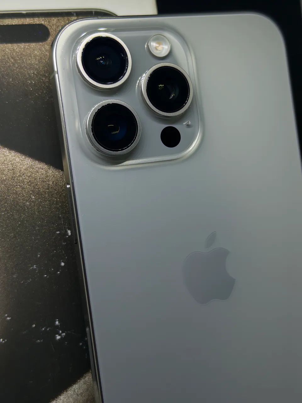 iPhone 15 Pro Max 256GB - Foto 2