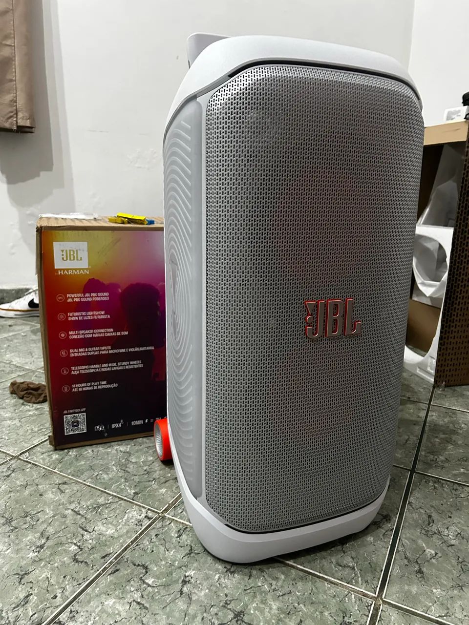 JBL Stage 320 Branca 