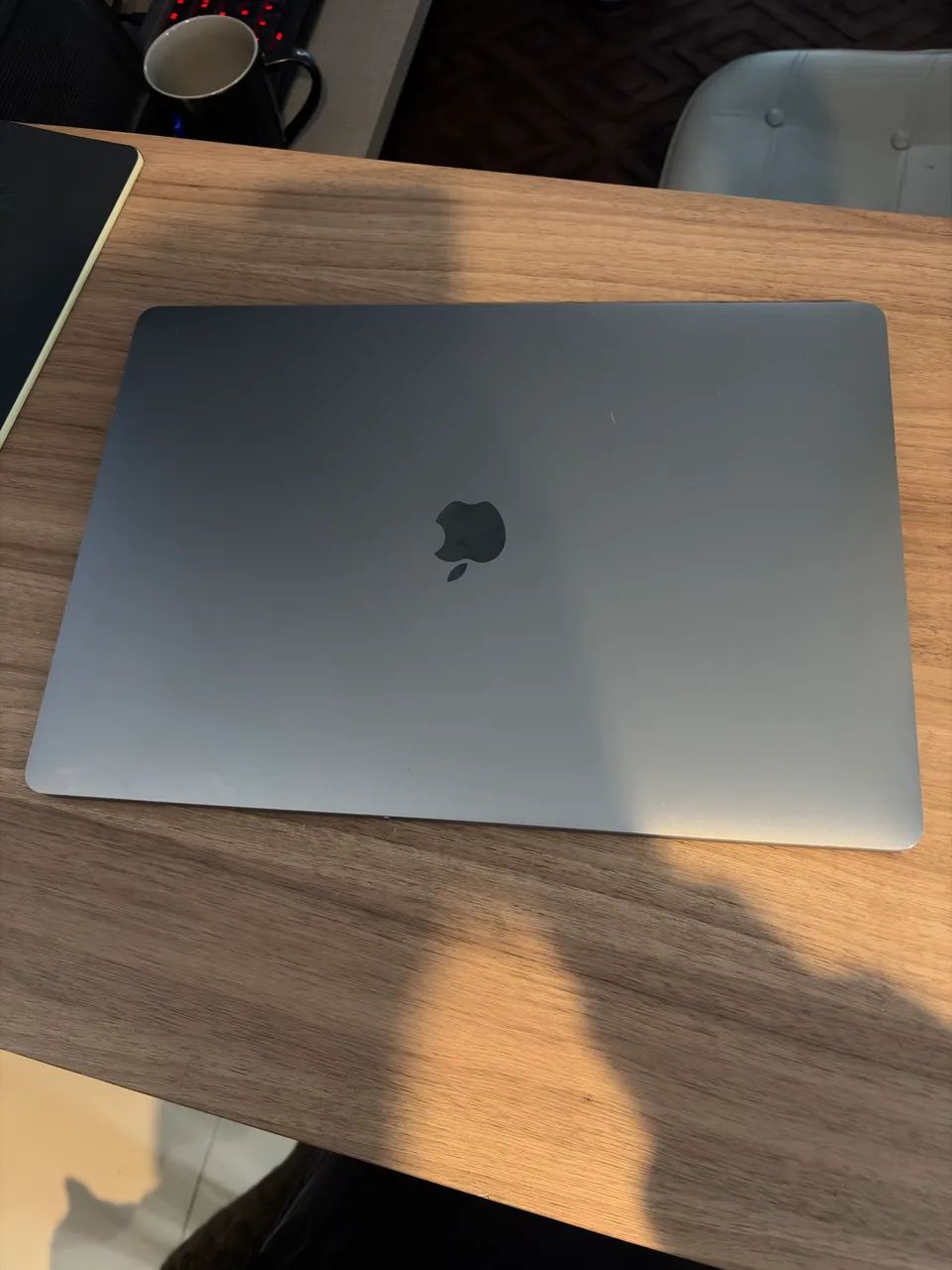MacBook Pro 2019 - Foto 2