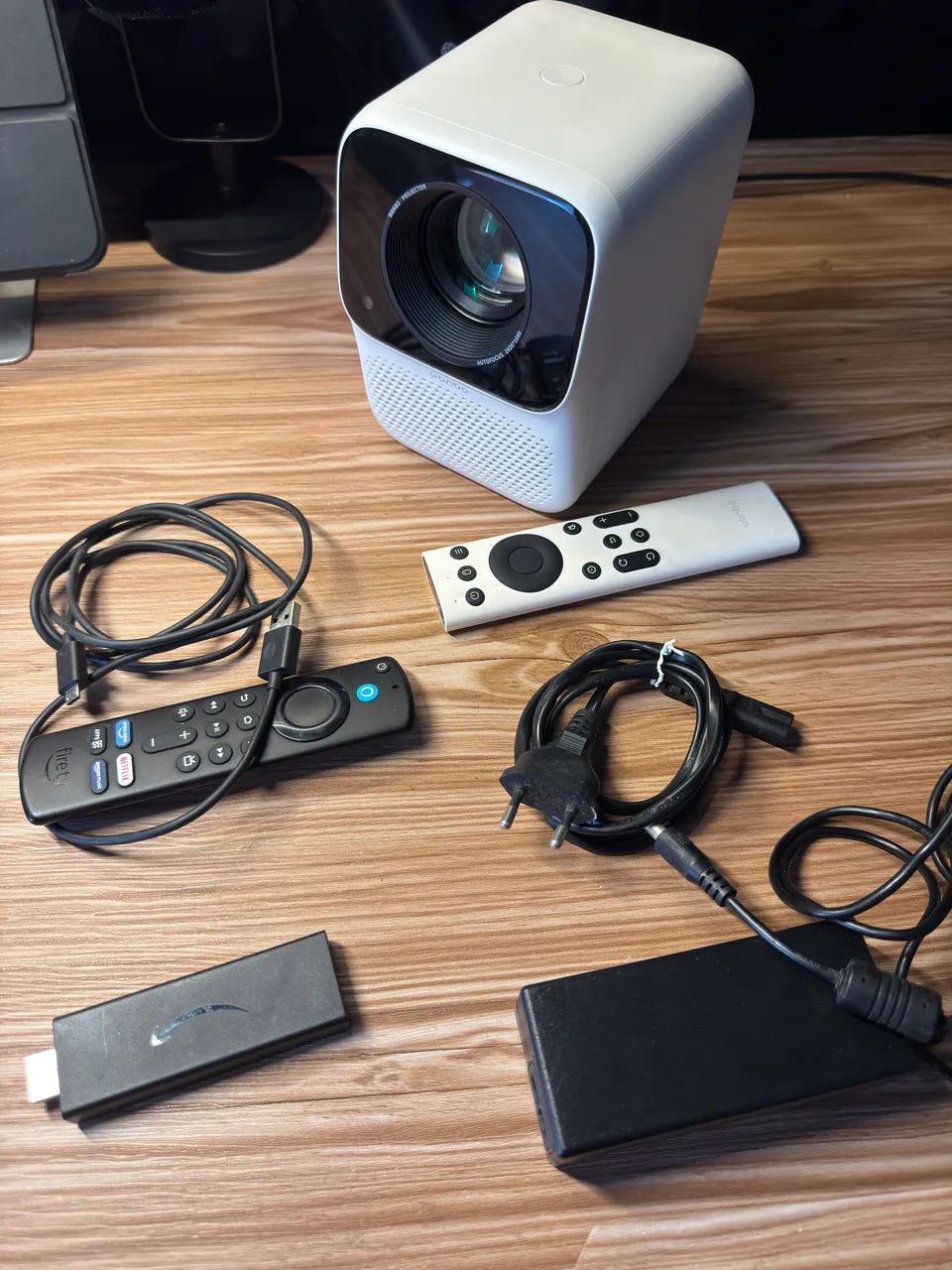 Projetor Wanbo T2 Max New + FireTVstick FullHD - Foto 2