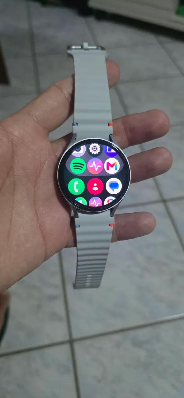 Gslaxy Whatch 7 novo