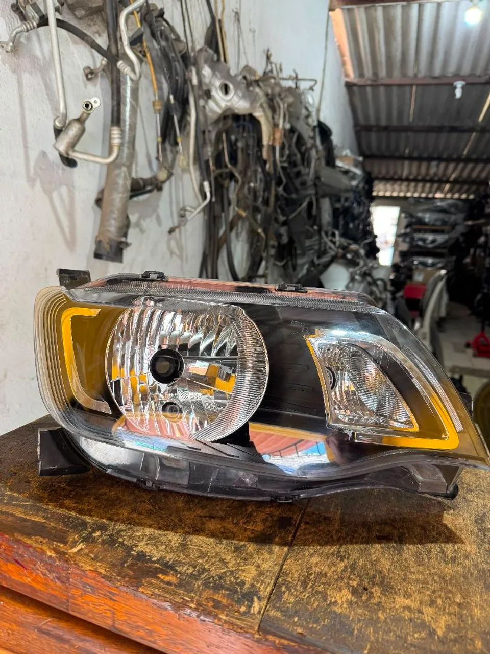 Farol usado original Kwid LD