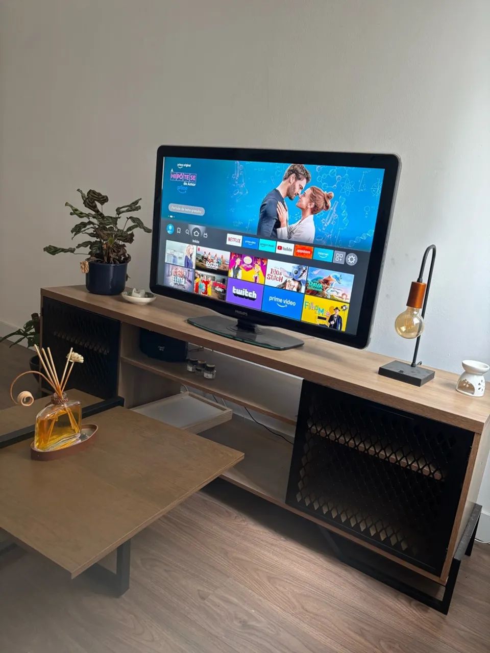 Rack Industrial para TV  + Mesa Centro Estilo Industrial Berlin - Foto 3