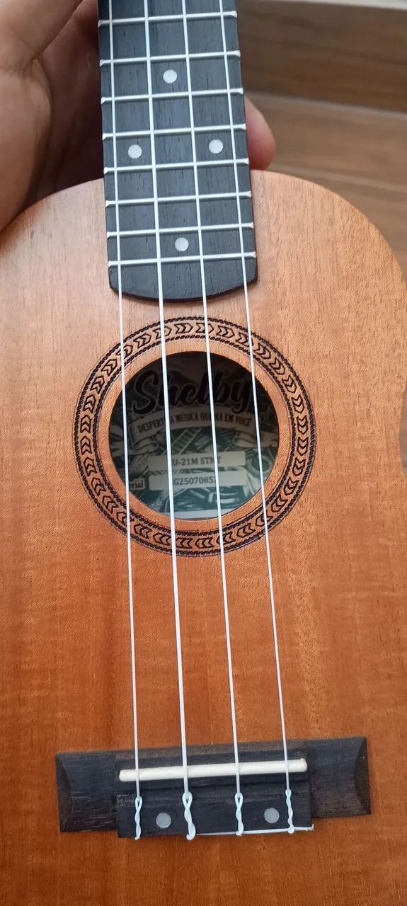 Ukulele Shelby  - Foto 2