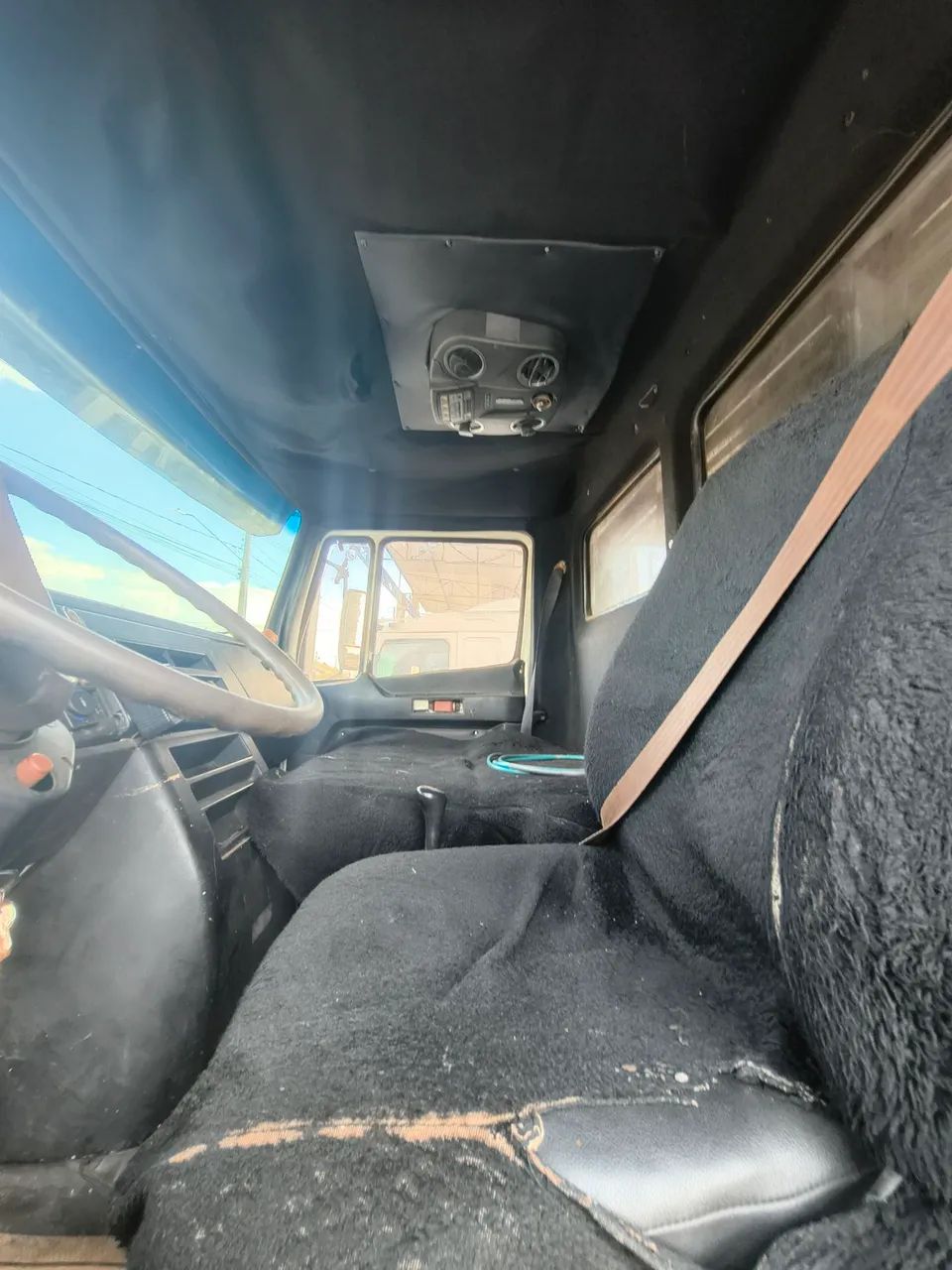 Mercedes 2318/92 - Foto 4