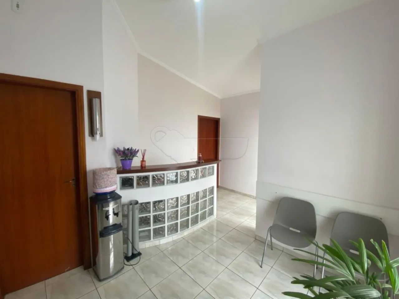 Sala Comercial Com 1 Banheiro Para Locação No Centro De Limeira/Sp