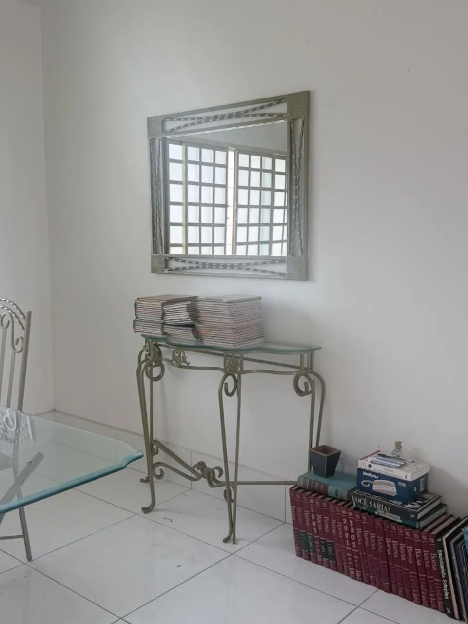 Mesa e Aparador  - Foto 2