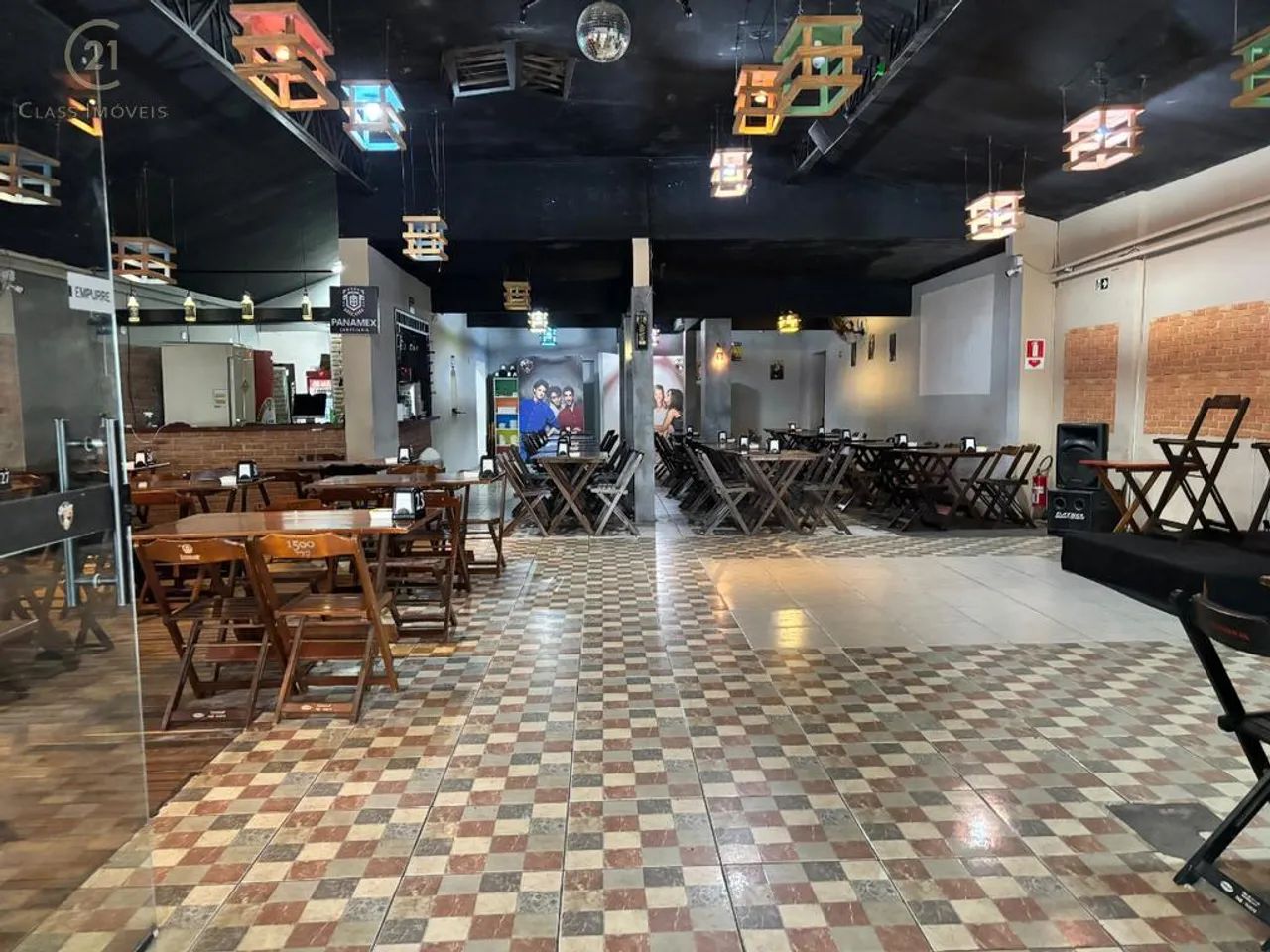 Sala para alugar em Londrina, Centro, com 420 m² - Foto 2