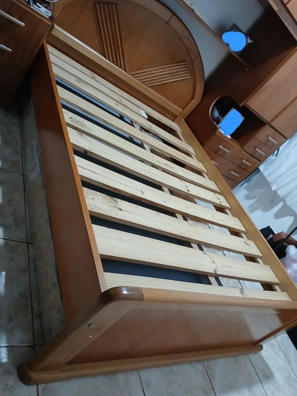Cama de casal de madeira maciça  - Foto 5