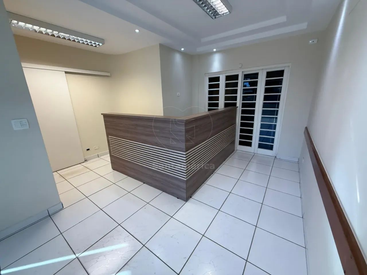 Imóvel Comercial com 3 Pavimentos para Alugar no Centro de Londrina - Foto 3