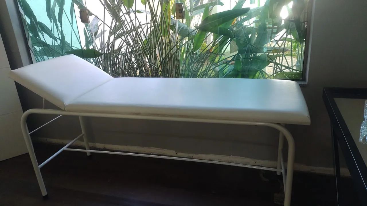 Maca branca para estética , consultórios, em ótimo estado. - Foto 3