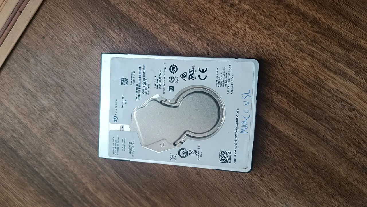 HD de ps4 1TB usado.