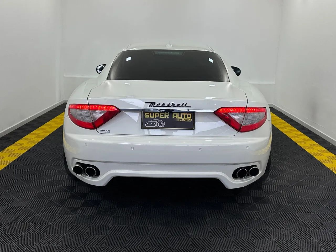 Maserati GranTurismo 4.2 V8 32V 405cv, foto 8 de 20