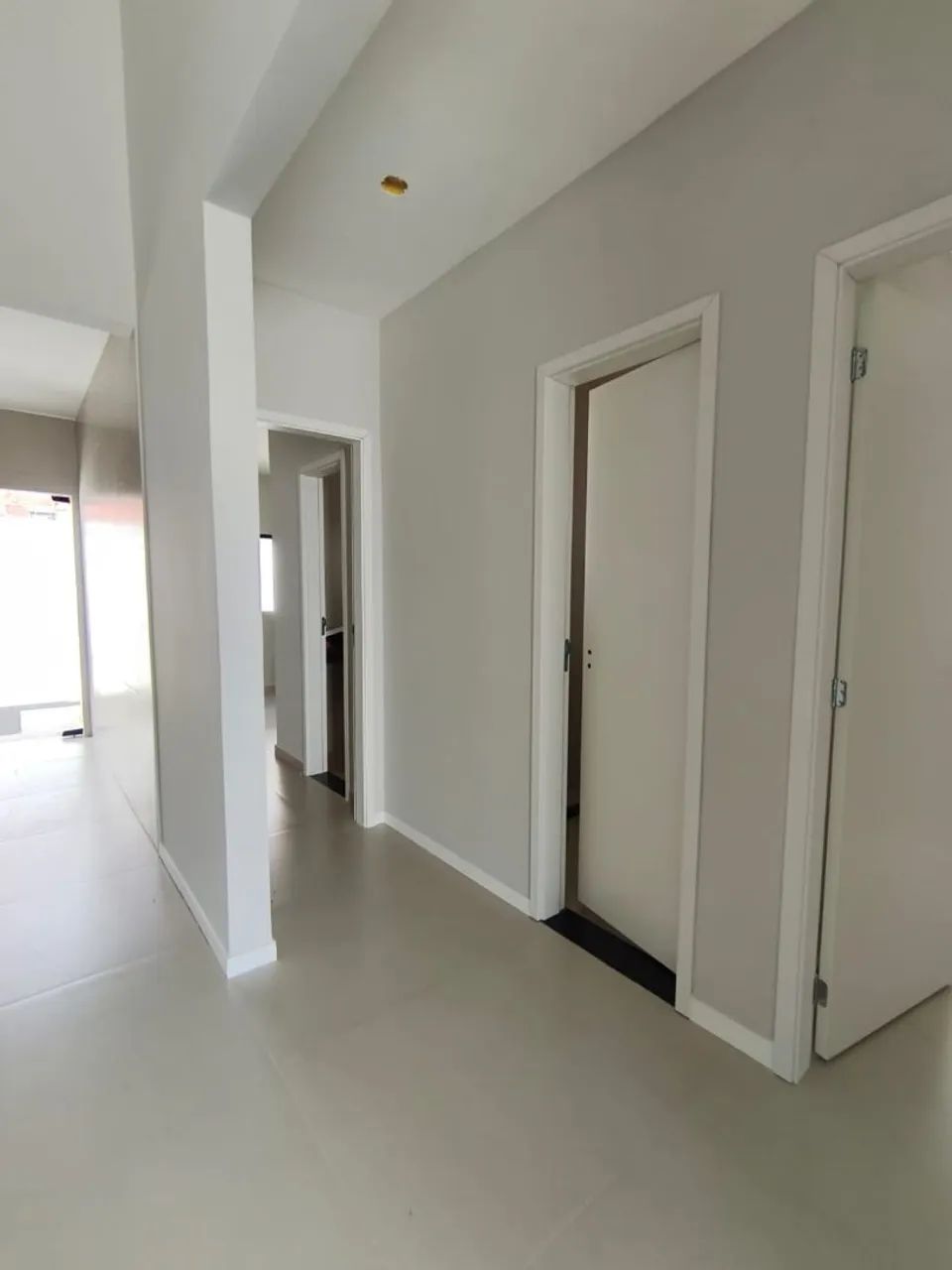 Vendo casa de 3/4 sendo uma suíte no sim  - Foto 2