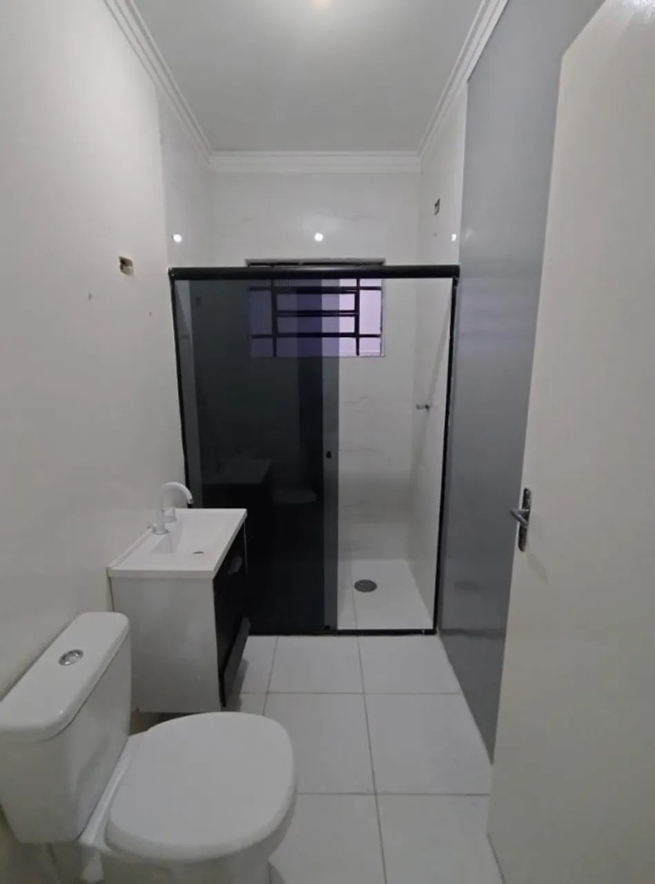 Casa com 3 quartos (1 suíte) - Foto 2