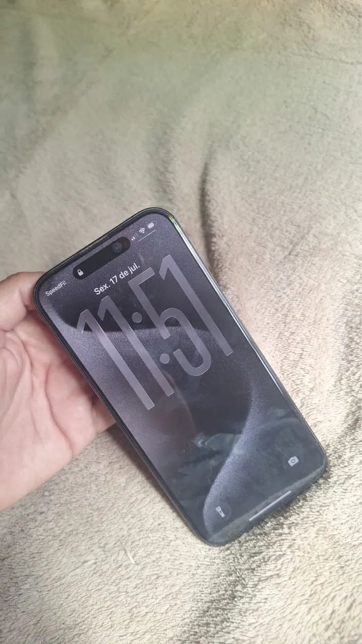 iPhone 15 Pro - Foto 2