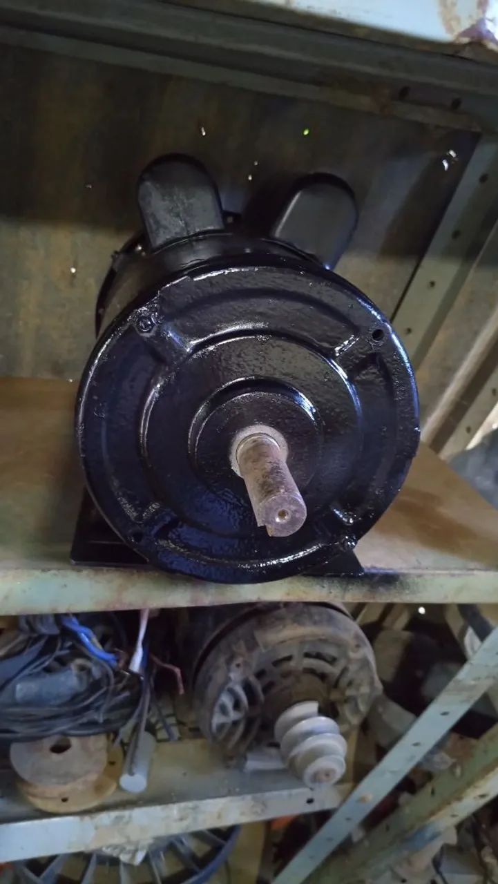 Motor elétrico 