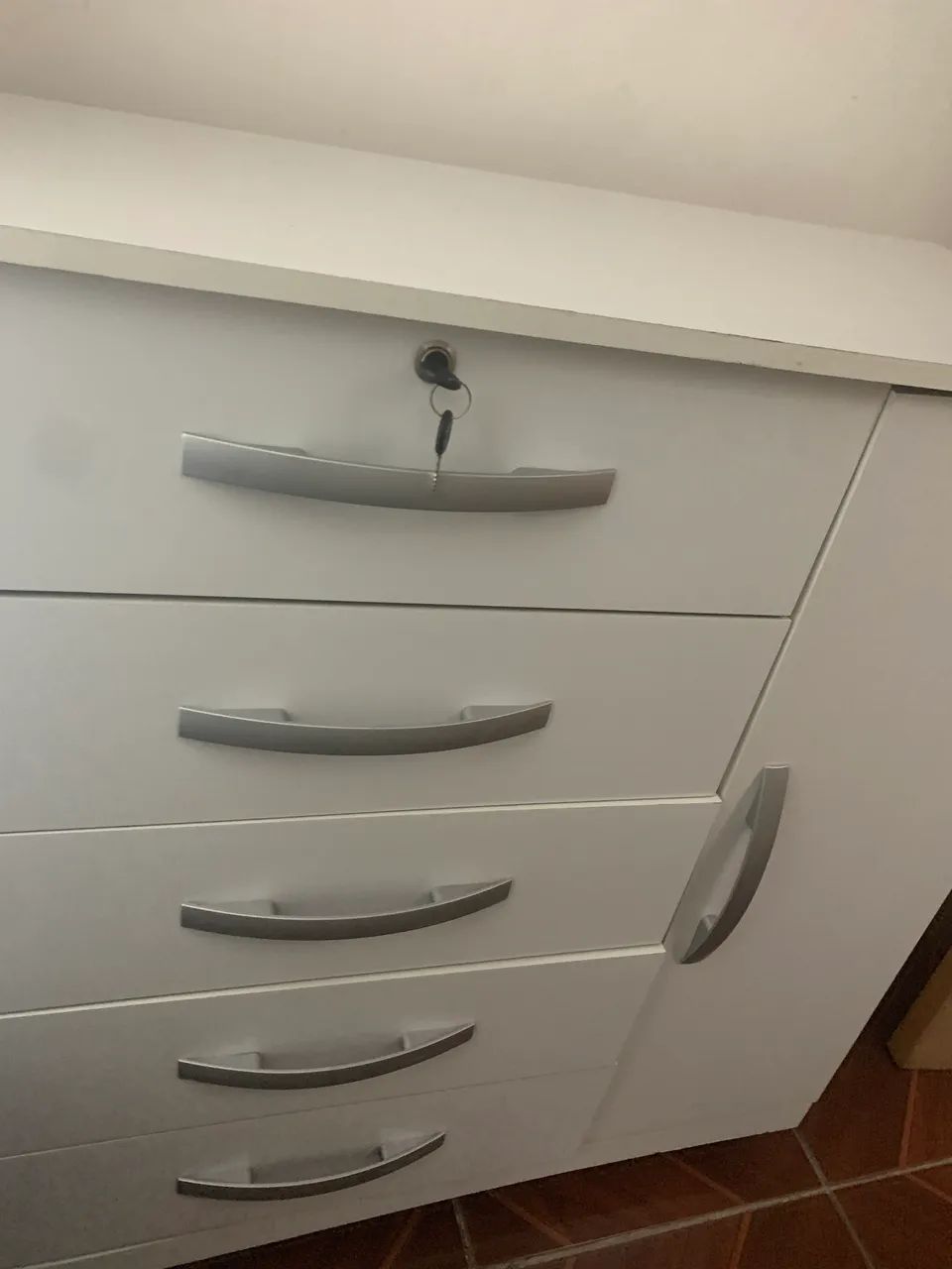 Cômoda com 5 gavetas - Foto 5