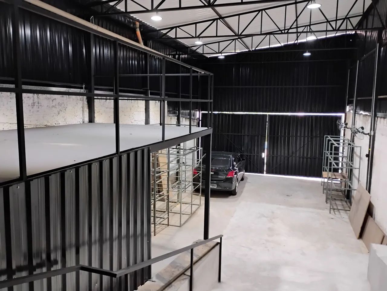 Barracão Comercial 320 mtrs