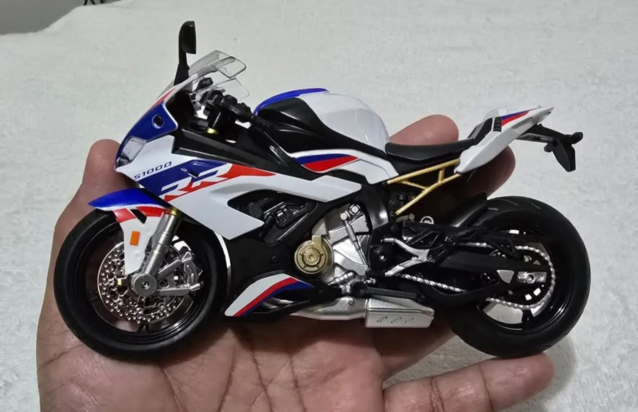 Moto miniatura BMW S-1000-rr  - Foto 2