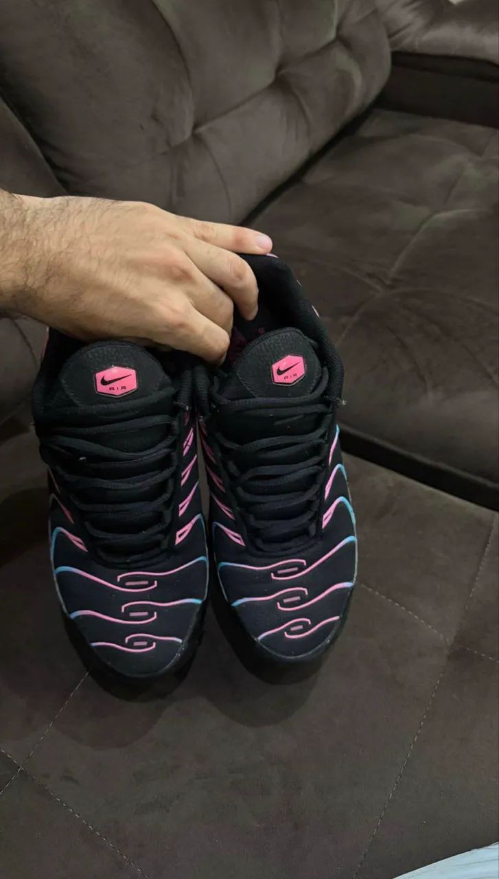 tenis air max plus tn miami vice  - Foto 3
