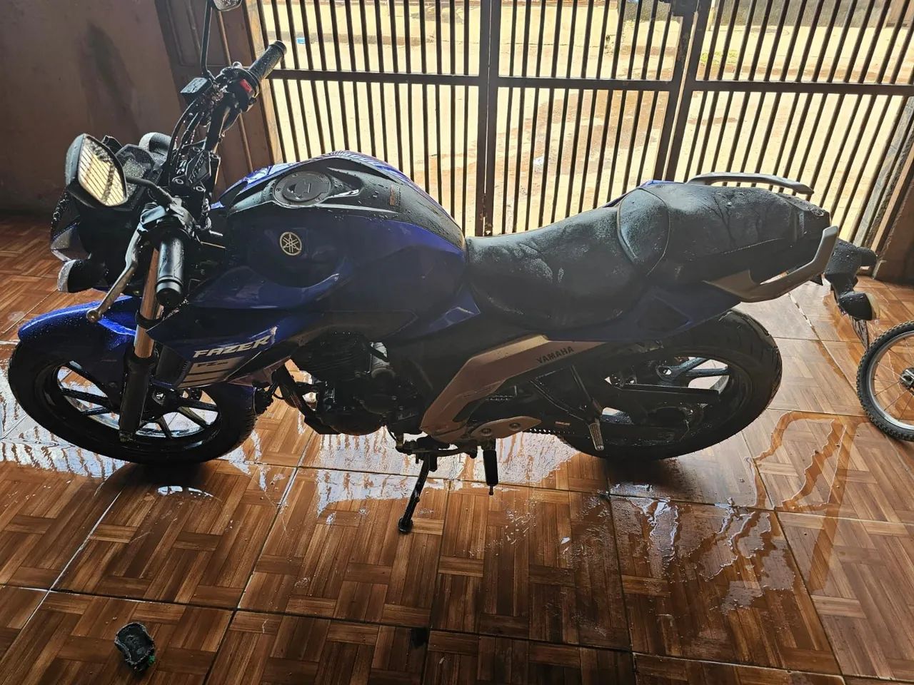 Fazer 250cc ano 22/23 - Foto 2