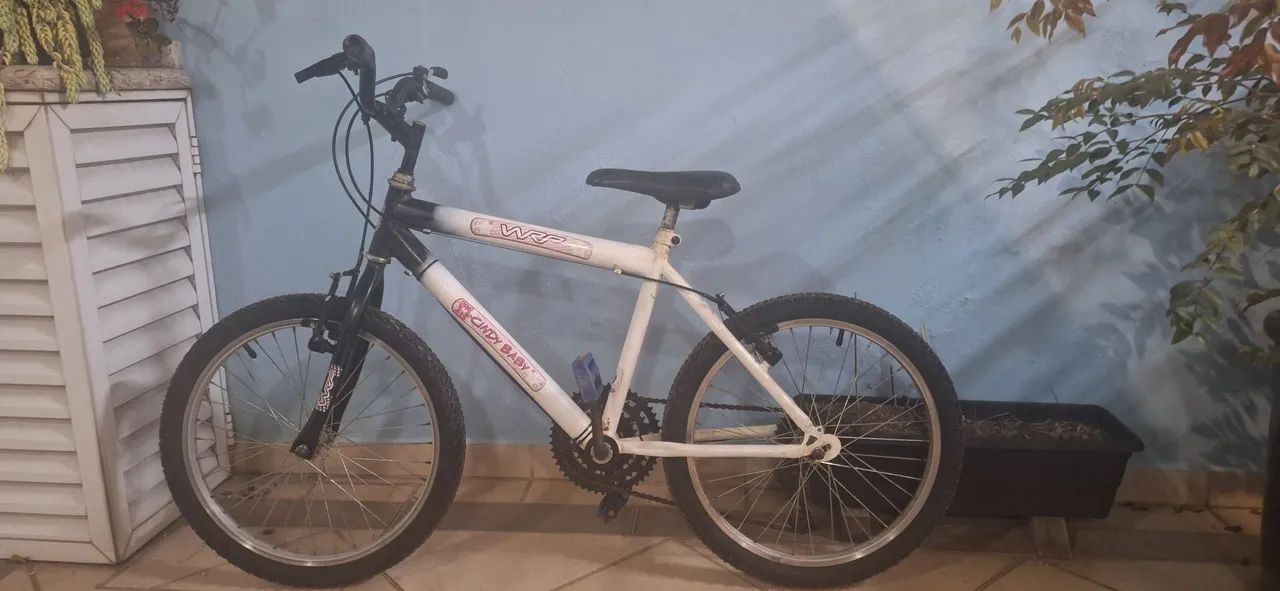 Vendo Bicicleta aro 20 com marcha  - Foto 5