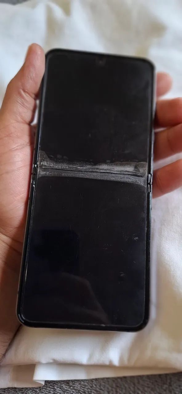 Samsung Z Flip 5 512g - Foto 4