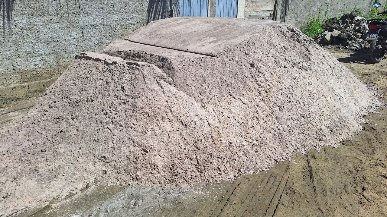 Areia fina,média e grossa 12m³