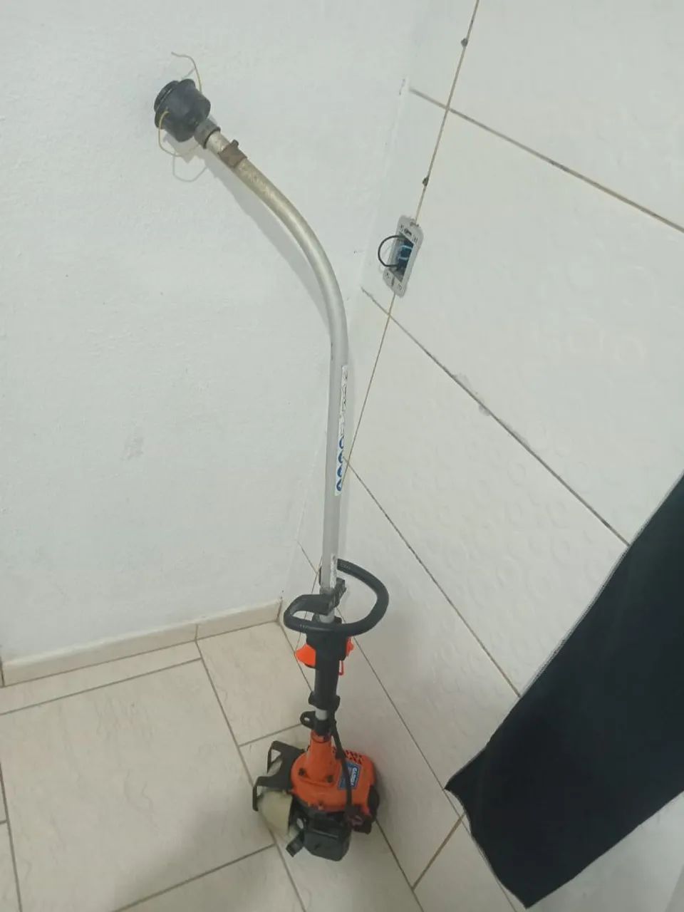  Vendo Roçadeira a gasolina 