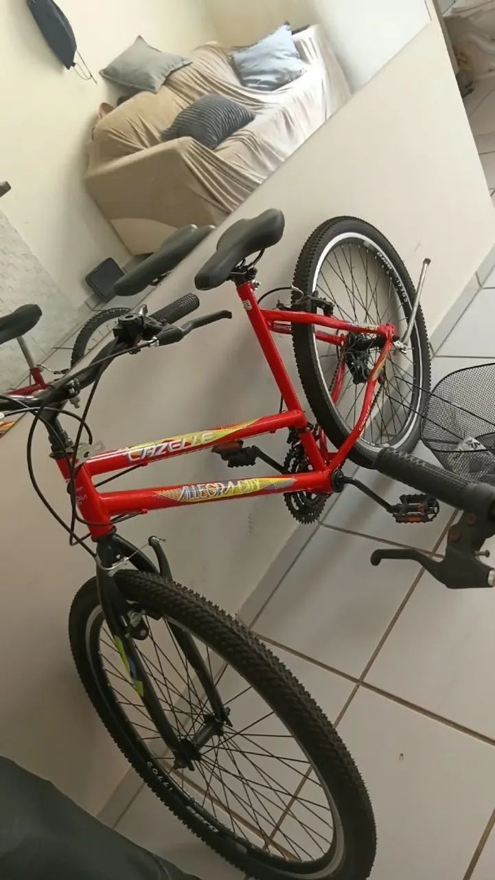 Duas bicicletas - Foto 2