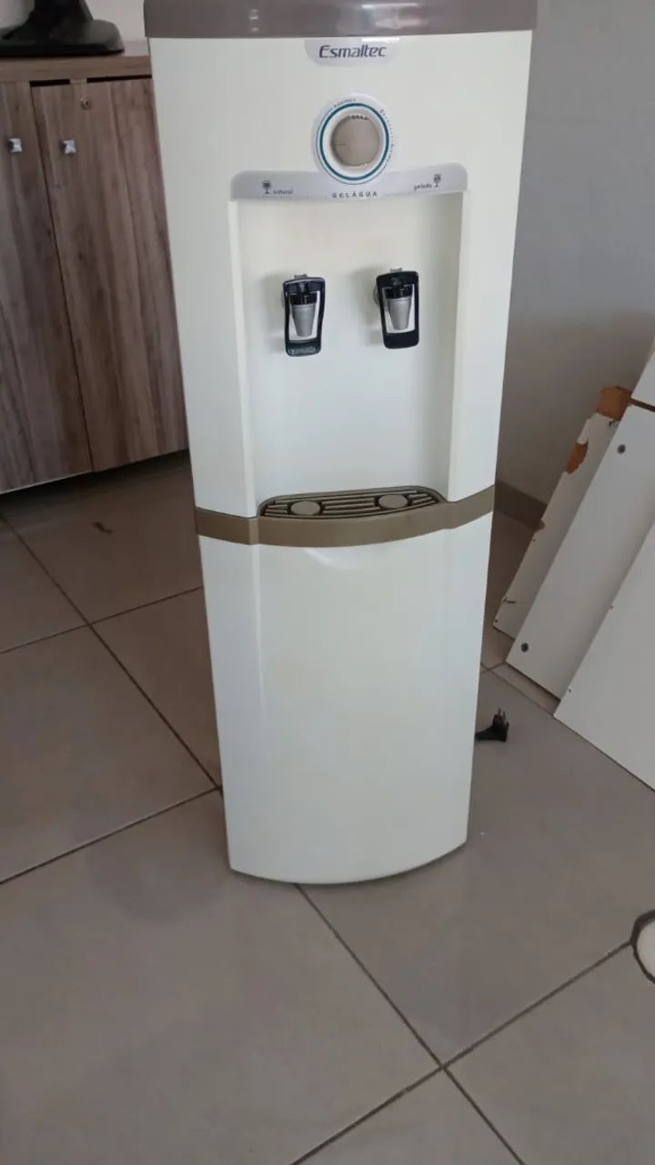 Bebedouro Esmaltec